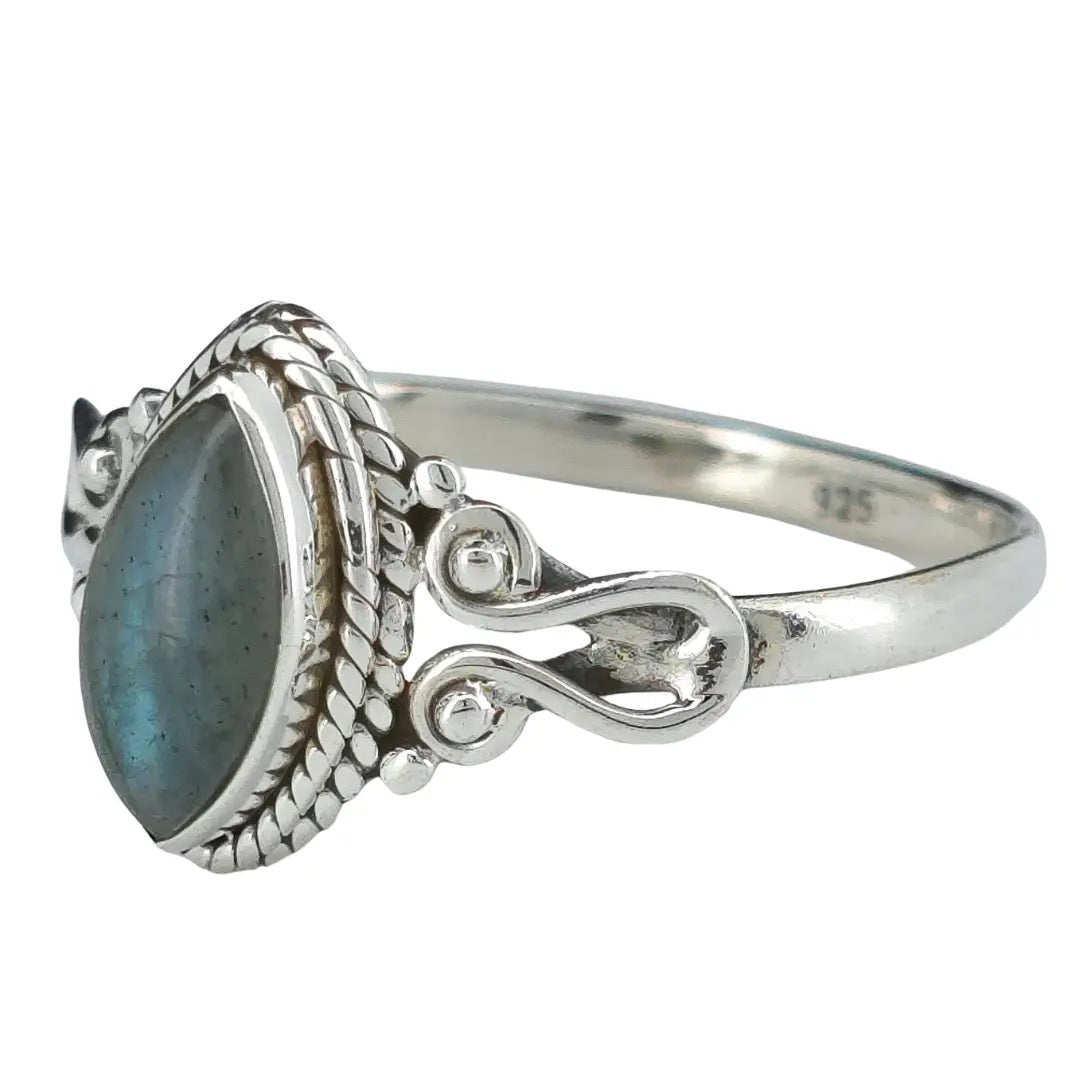Ring Labradorite Marquise Shape side