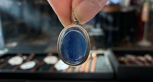 Blue Kyanite large oval shape pendant with sterling silver