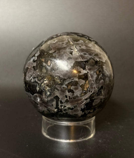 Gabro jasper sphere