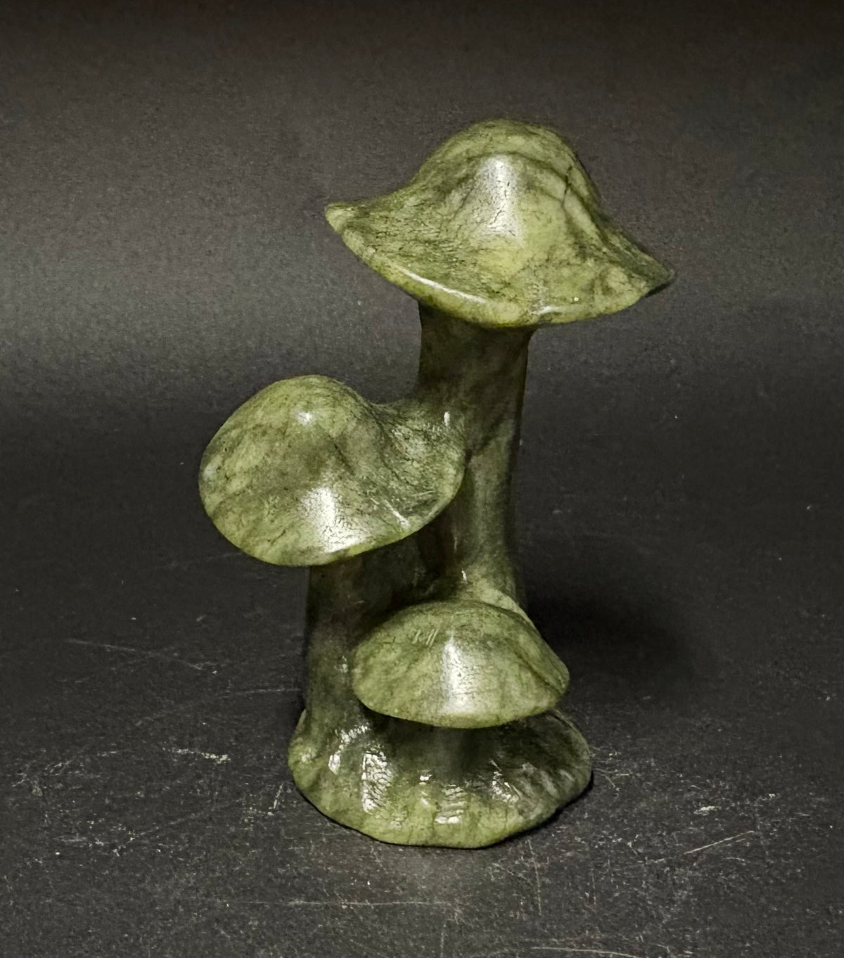 Serpentine Mushroom 5.5cm