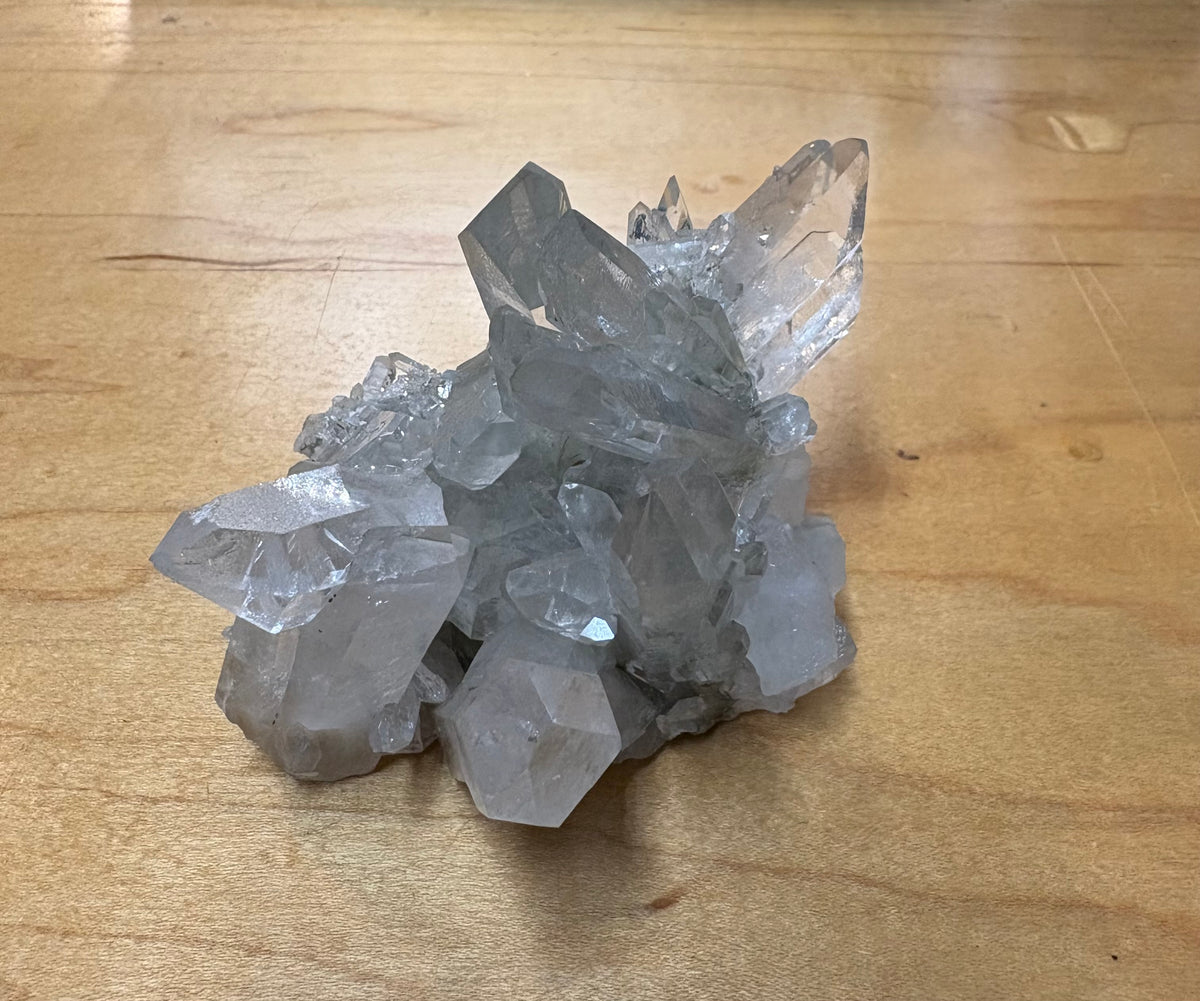Quartz Cluster 372g