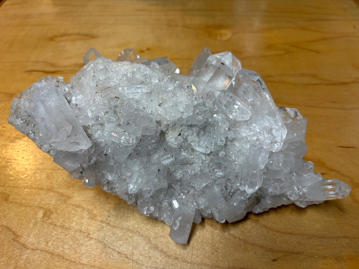 Quartz Cluster 2.1 kg