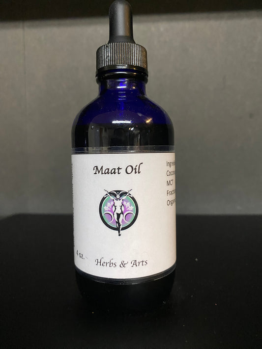 Maat House Blend Oil Bottle