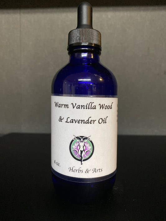 Warm Vanilla & Lavender House Blend Oil Bottle