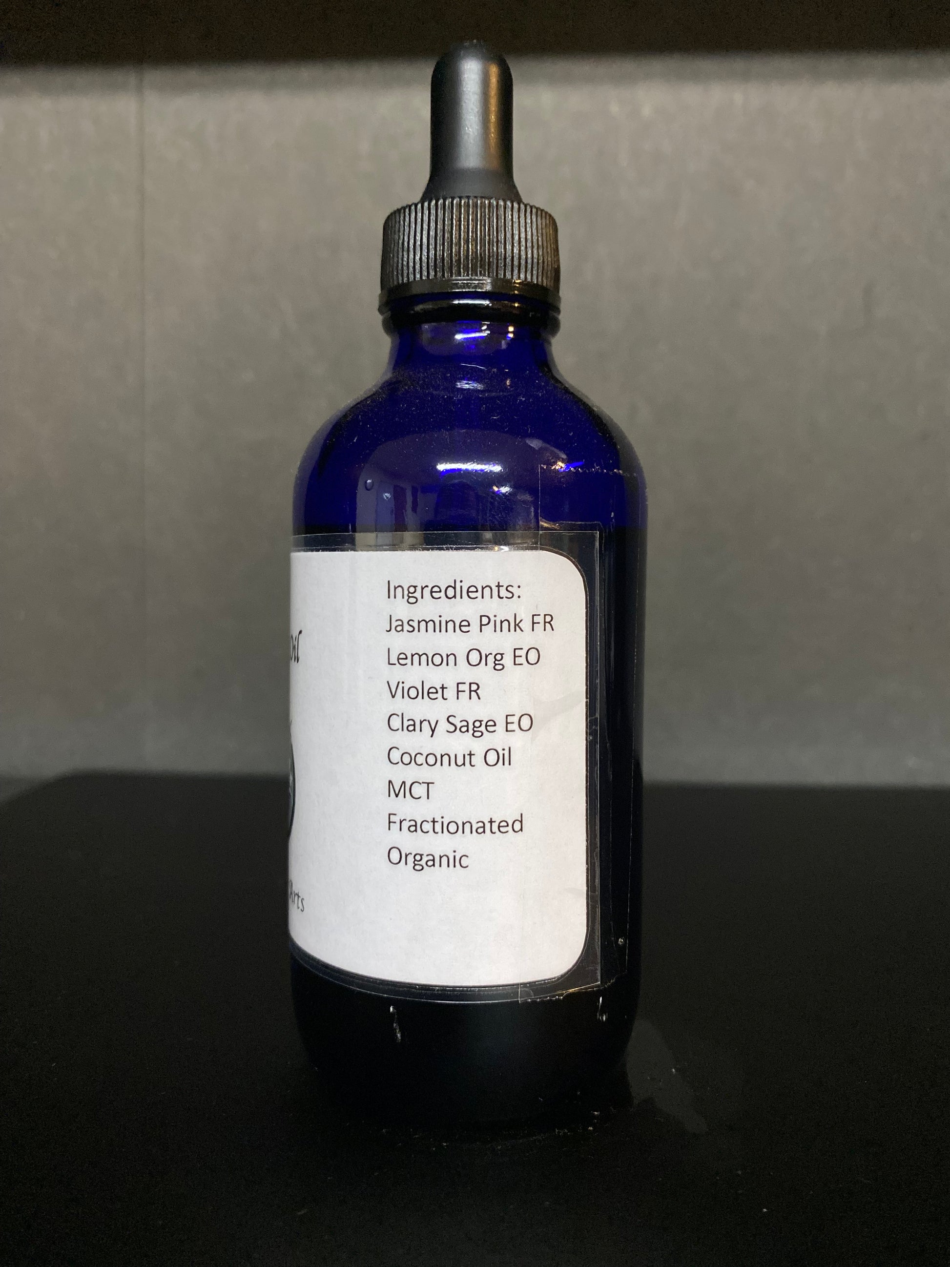 Moon House Blend Oil Bottle Ingredients