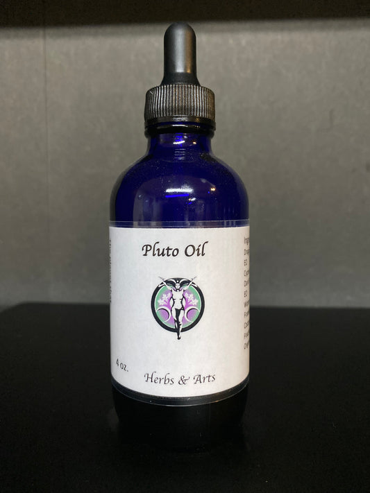 Planet Pluto House Blend Oil Bottle