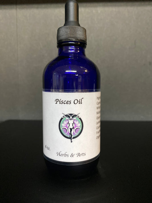 Pisces House Blend Oil Bottle