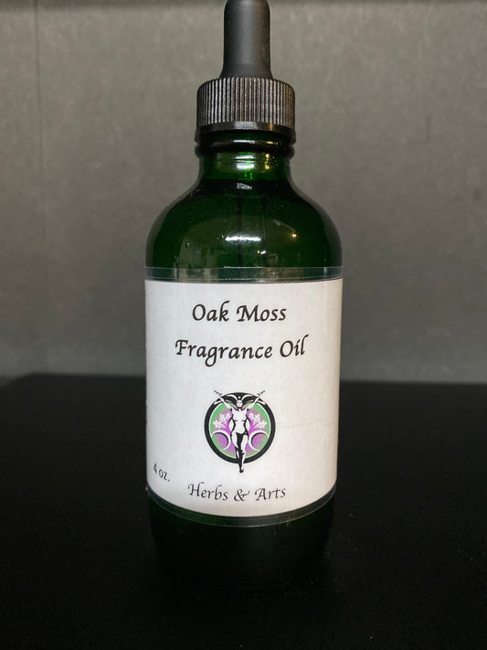 Oak Moss Fragrance Oil Bottle