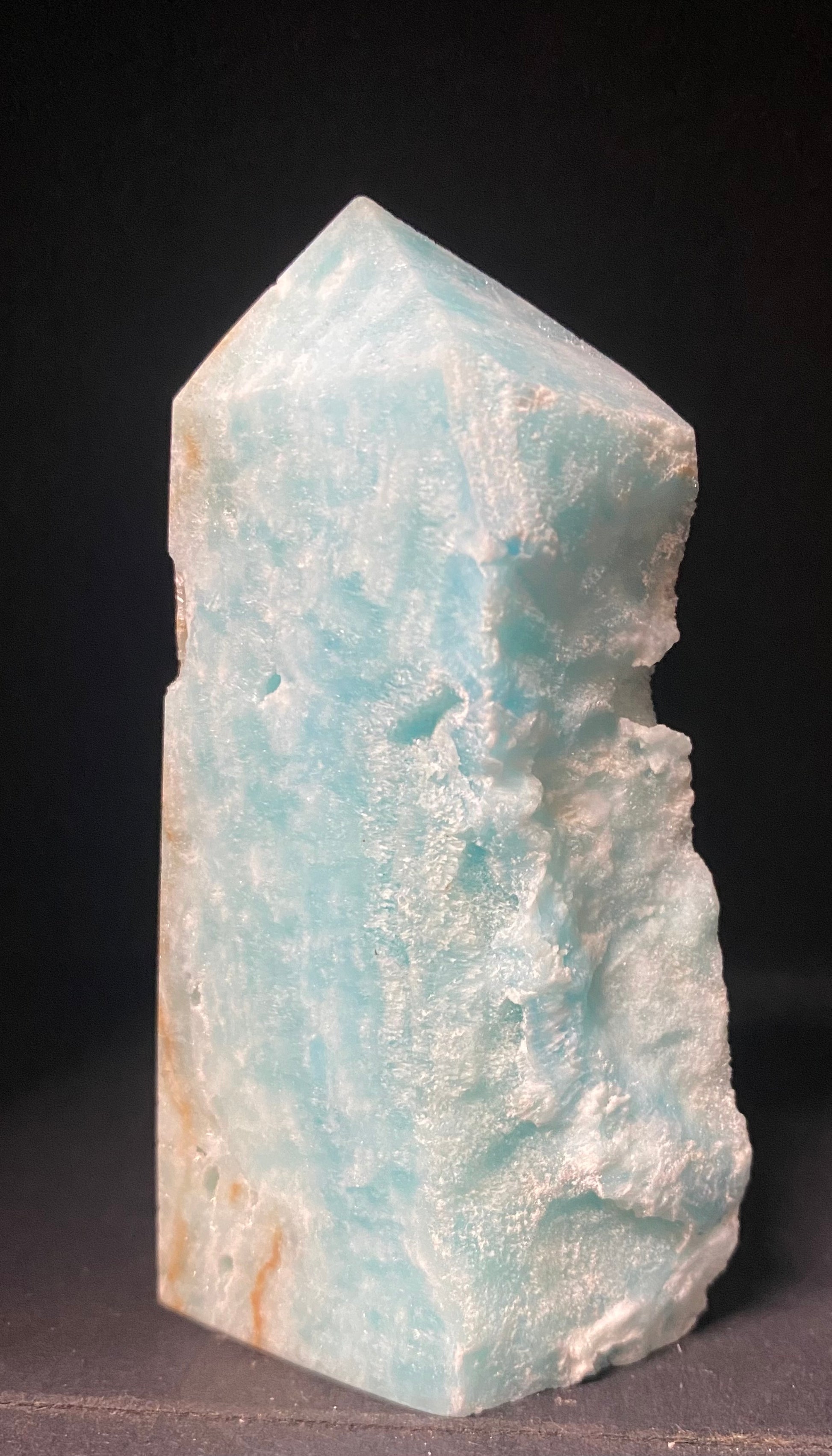 Blue Caribbean Calcite Tower 8 cm