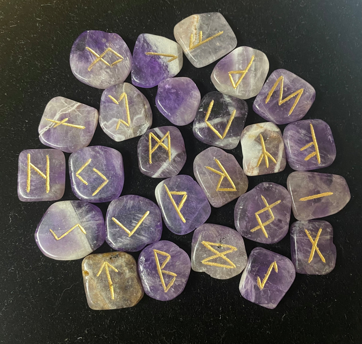Rune Set Amethyst