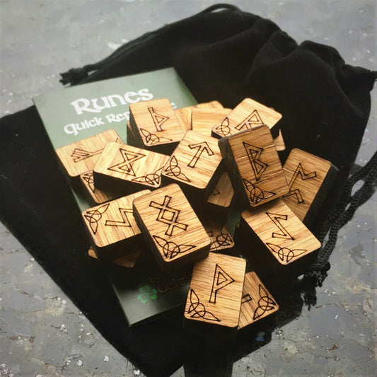 Oak Rune set on black velvet bag