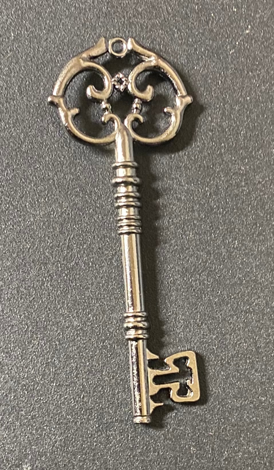 Key Silver Antique 3.5 in