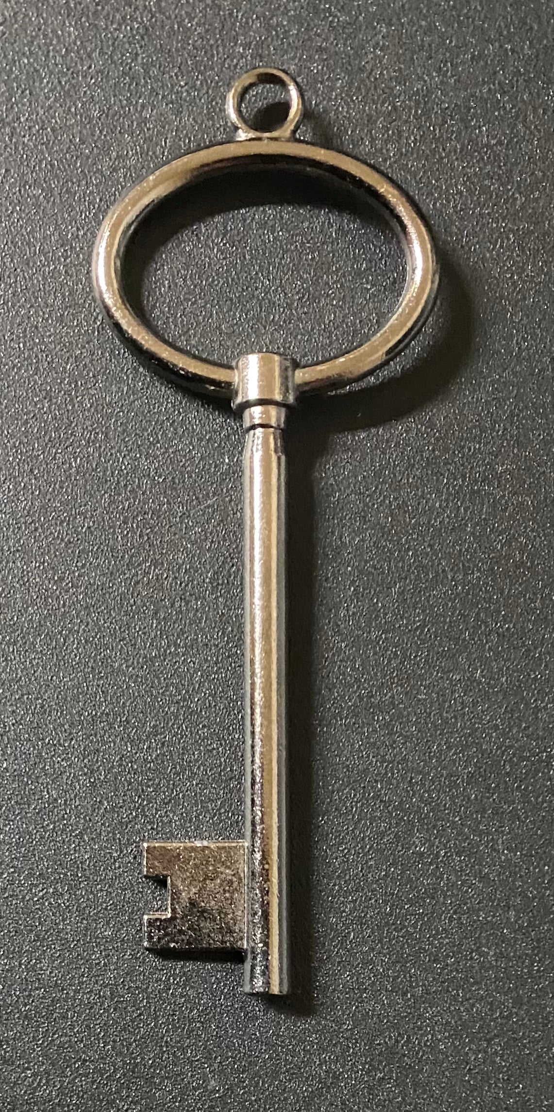 Key Silver Antique 3.5 in