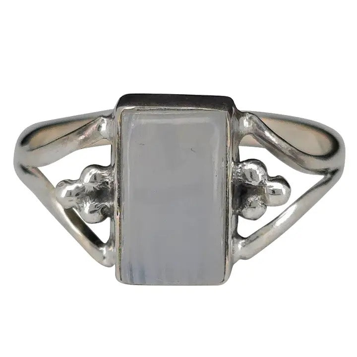 Ring Moonstone Rectangle 3 Silver Bead on a white background