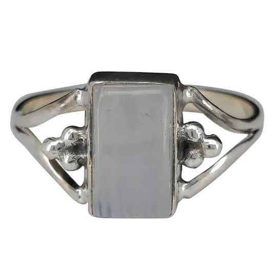 Ring Moonstone Rectangle 3 Silver Bead on a white background