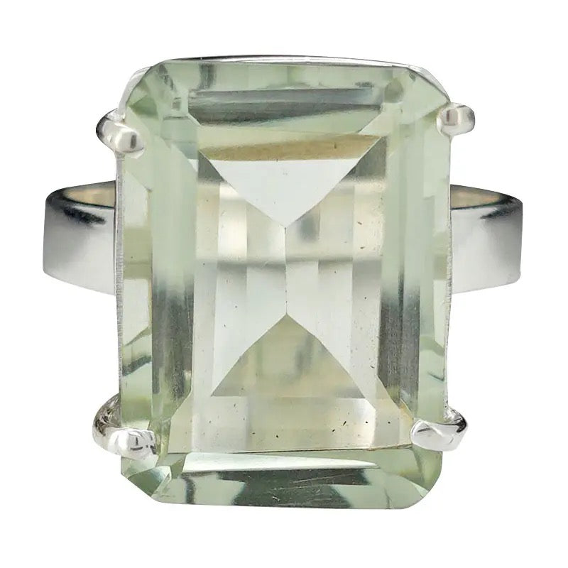 Ring Peridot Faceted Rectangle front