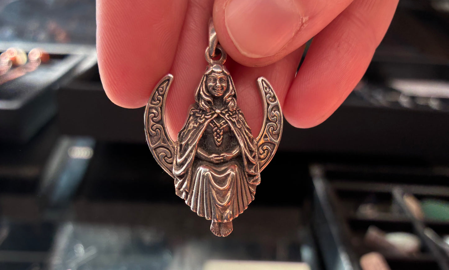 Pendant Moon Goddess