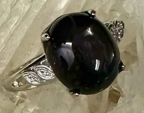 Ring Hypersthene Oval