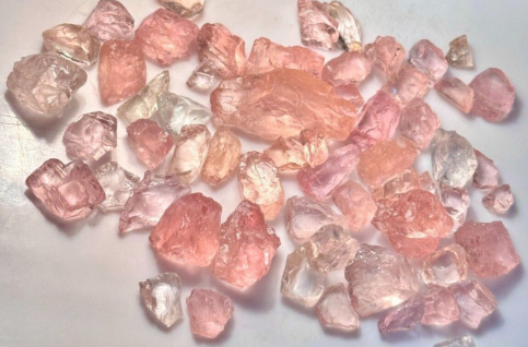 Morganite Raw 30.00