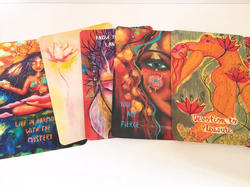 examples of Venus rising oracle cards