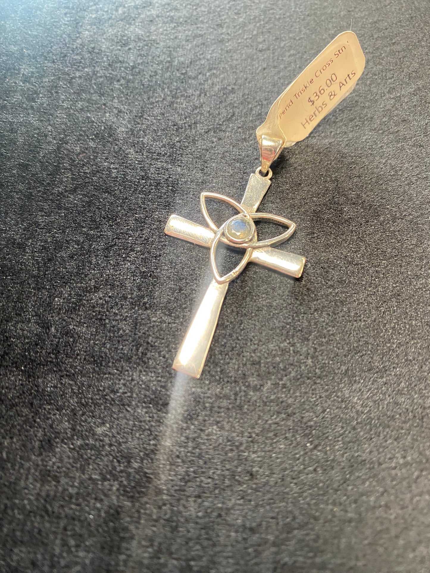 Pendant Triskle Cross Stn SS